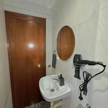 Hotel *