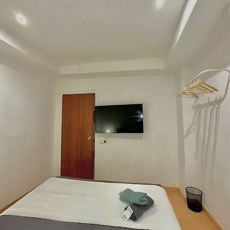 Apartment Hotel *